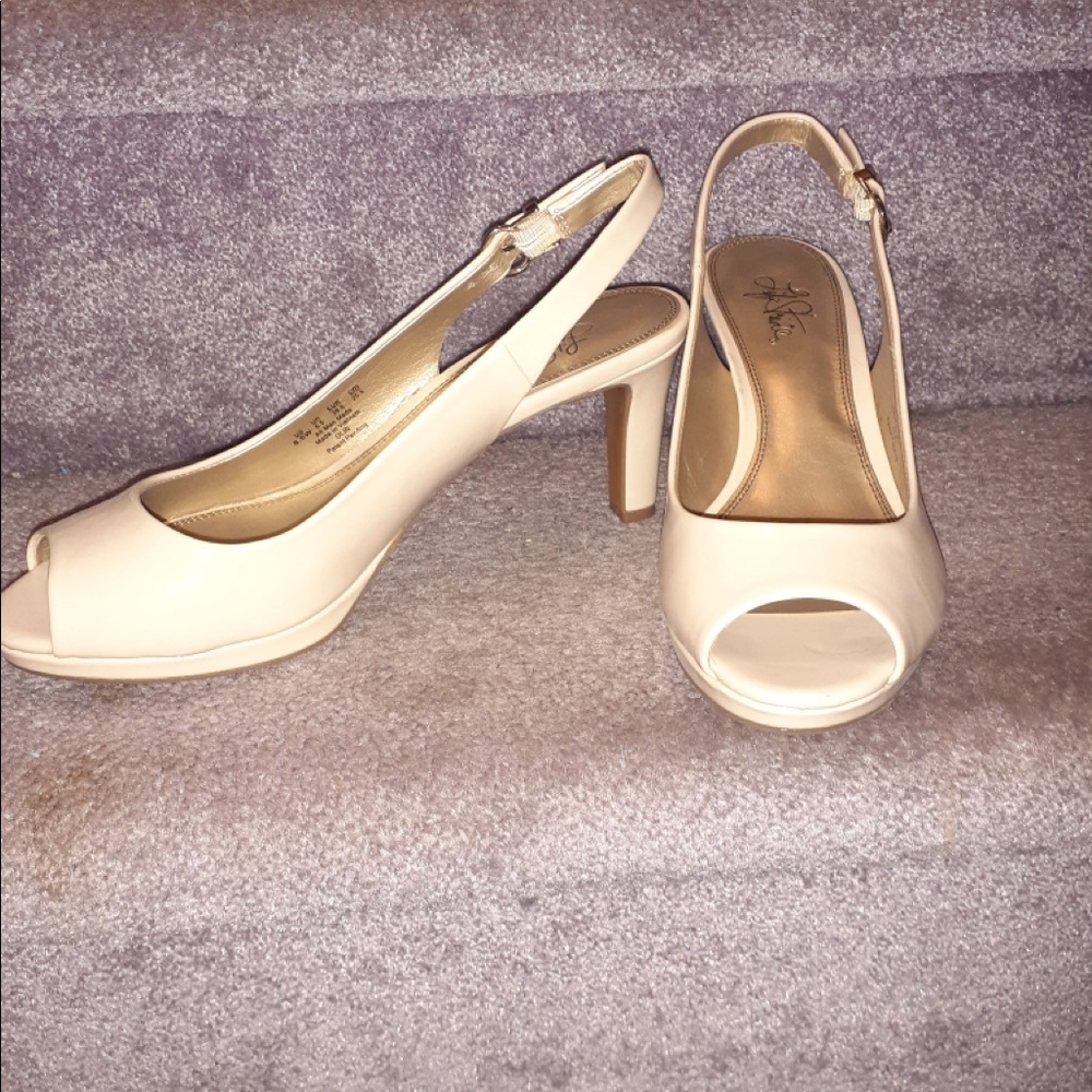 Life Stride shoes